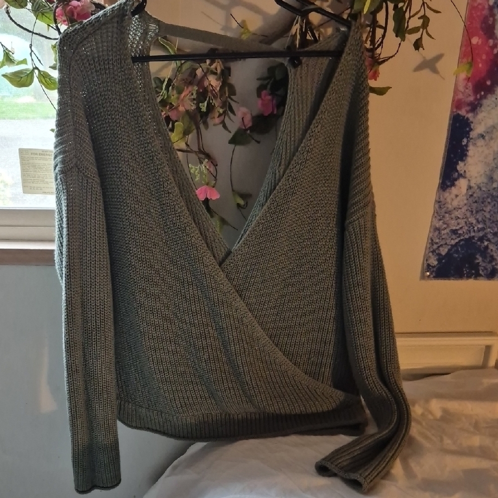 Green V-Neck Wrap Sweater with Fine Knit